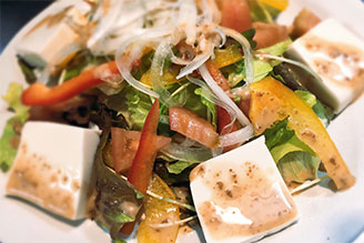 豆腐サラダ